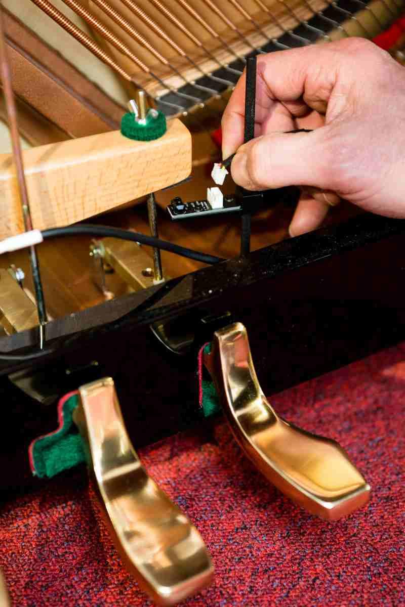 Kioshi sistema silent per pianoforte verticale