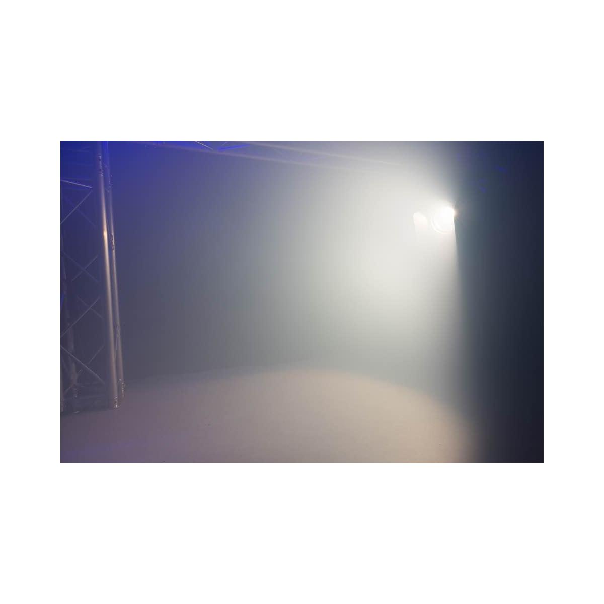 BEAMZ BTF200Z Fresnel Zoom 200W White LED