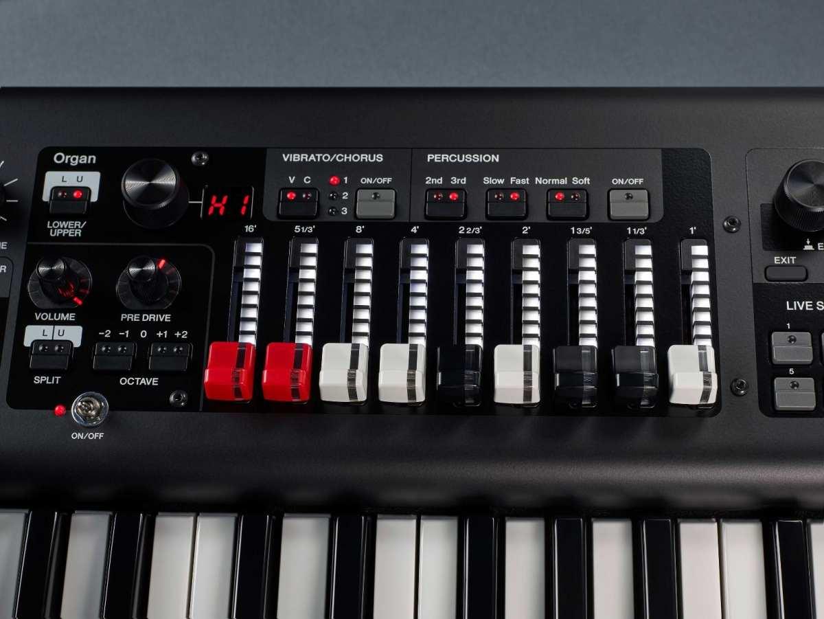 Yamaha yc61 stage keyboard and organ