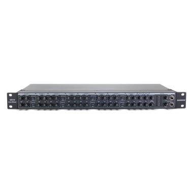 SAMSON SM10 - Mixer Rackmount - 10 Canali