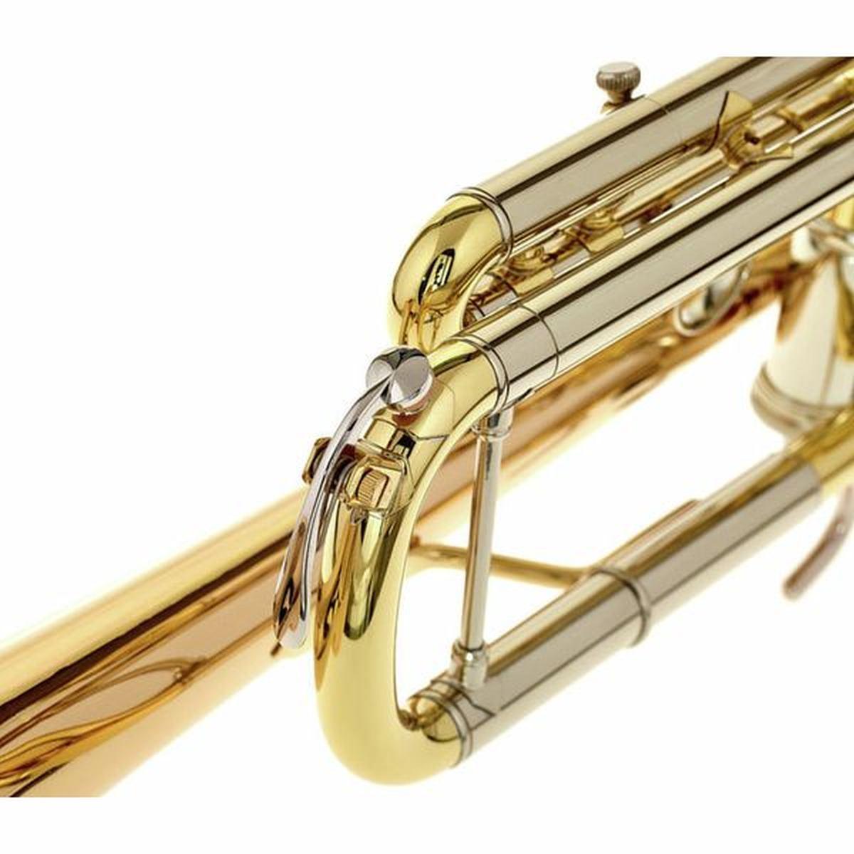 Yamaha ytr8345r 04 tromba custom