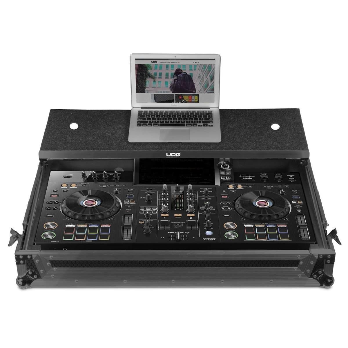 Udg u91075bl - ultimate flight case pioneer xdj-rx3 black plus (l&w)
