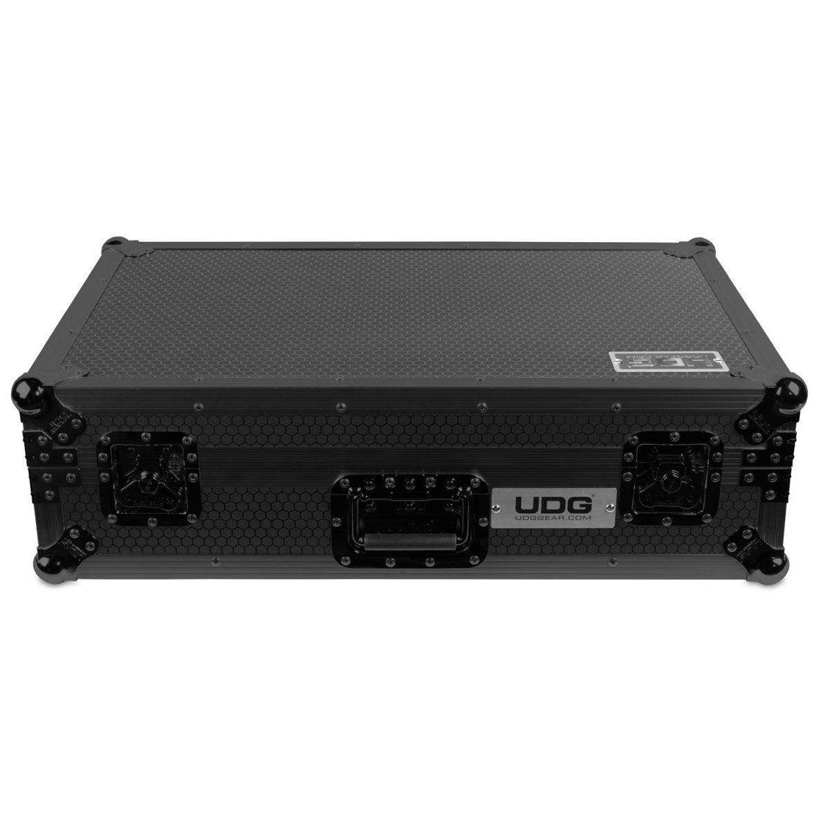 Udg u91075bl - ultimate flight case pioneer xdj-rx3 black plus (l&w)