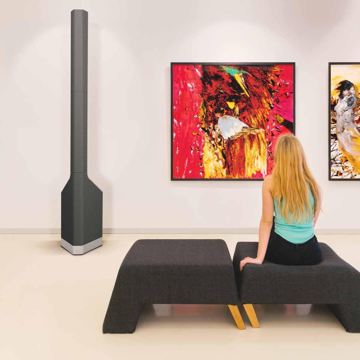 LD SYSTEMS MAUI P900 W - Sistema PA a colonna con alimentazione di Porsche Design Studio in Cocoon White