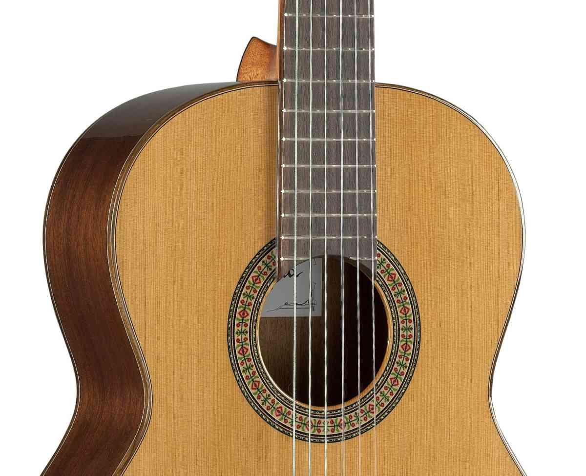 Alhambra 3c chitarra classica 4/4 con custodia