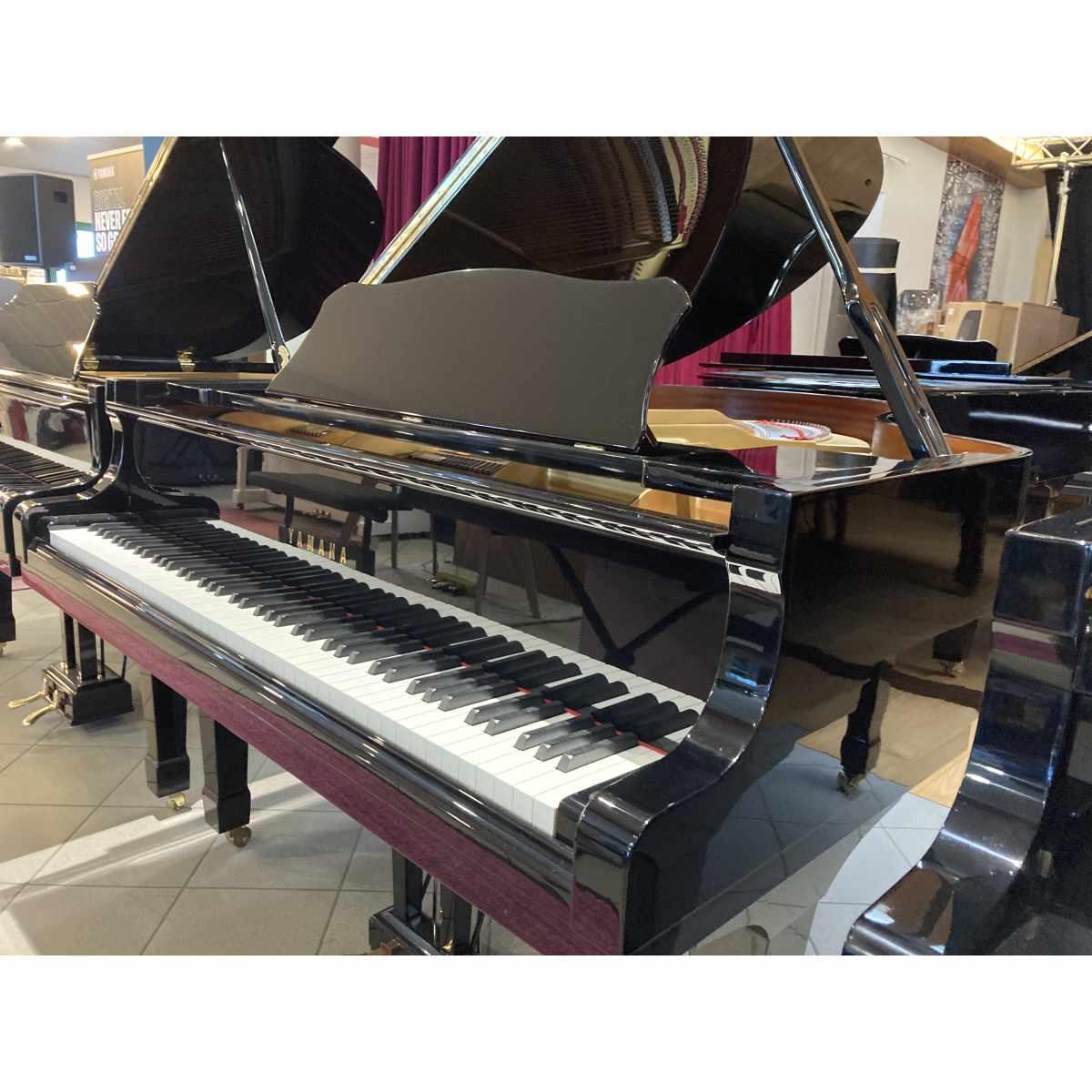 Yamaha c3a pianoforte mezza coda sn 4120878