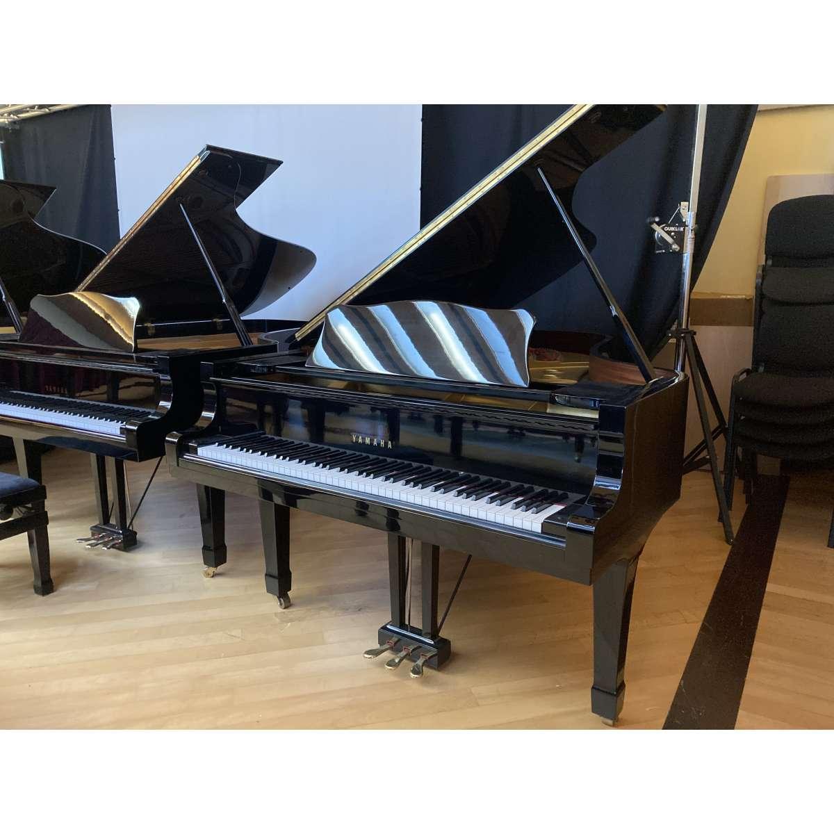 Yamaha c7 pianoforte a coda sn 3050827