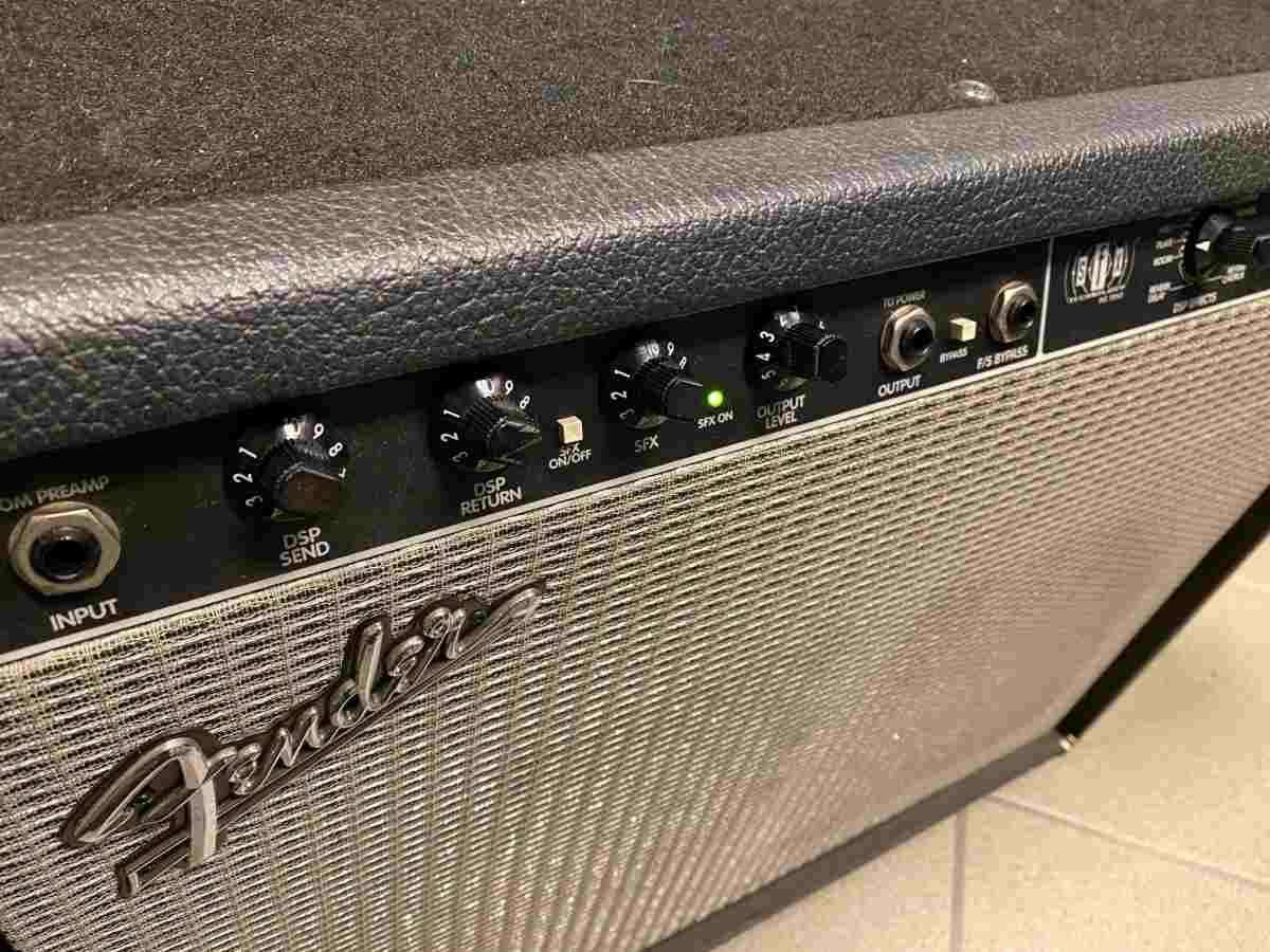 Fender sfx satellite  ex-demo