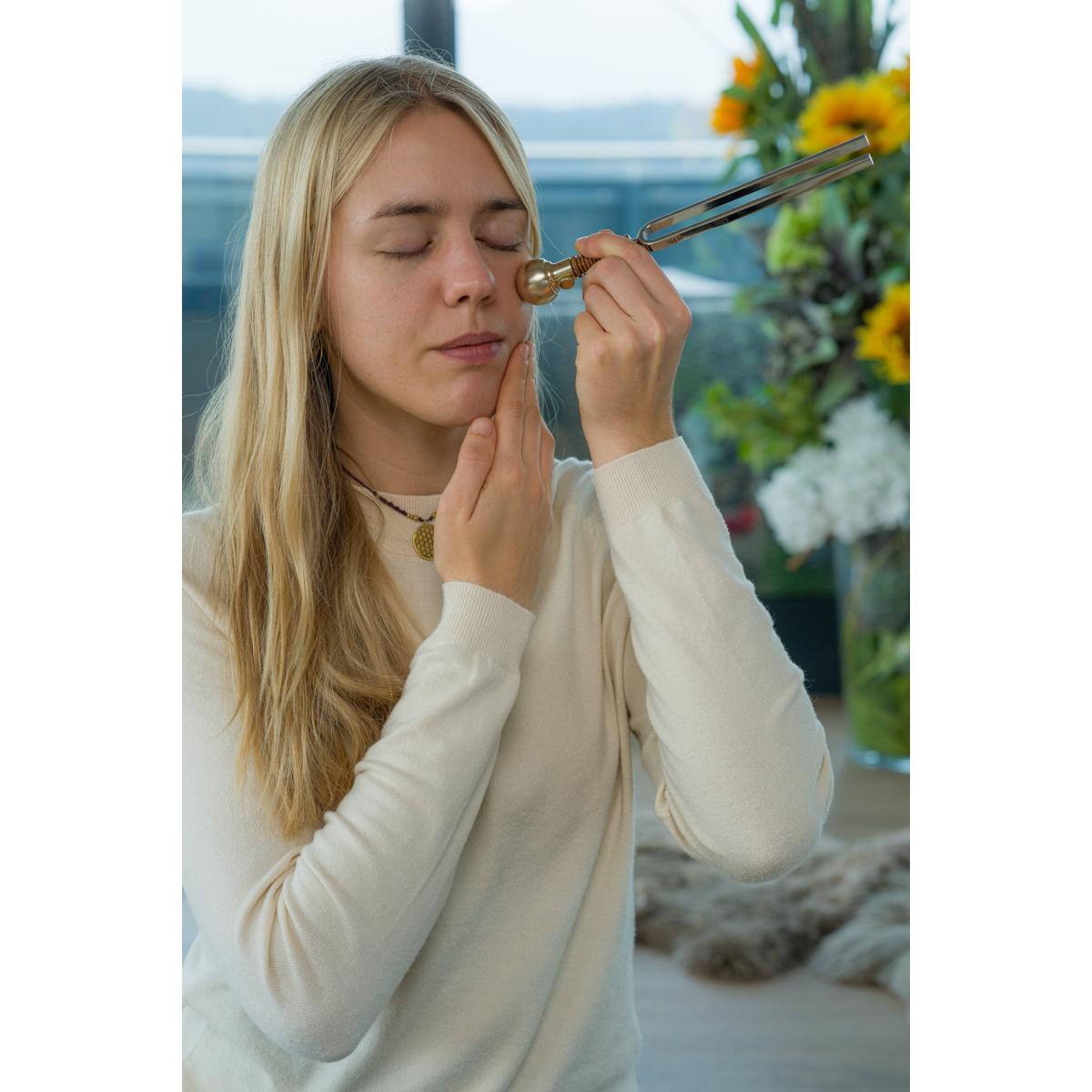 SONIC ENERGY VF-RM Piede vibrante per diapason rotondo medio 129 gr oro