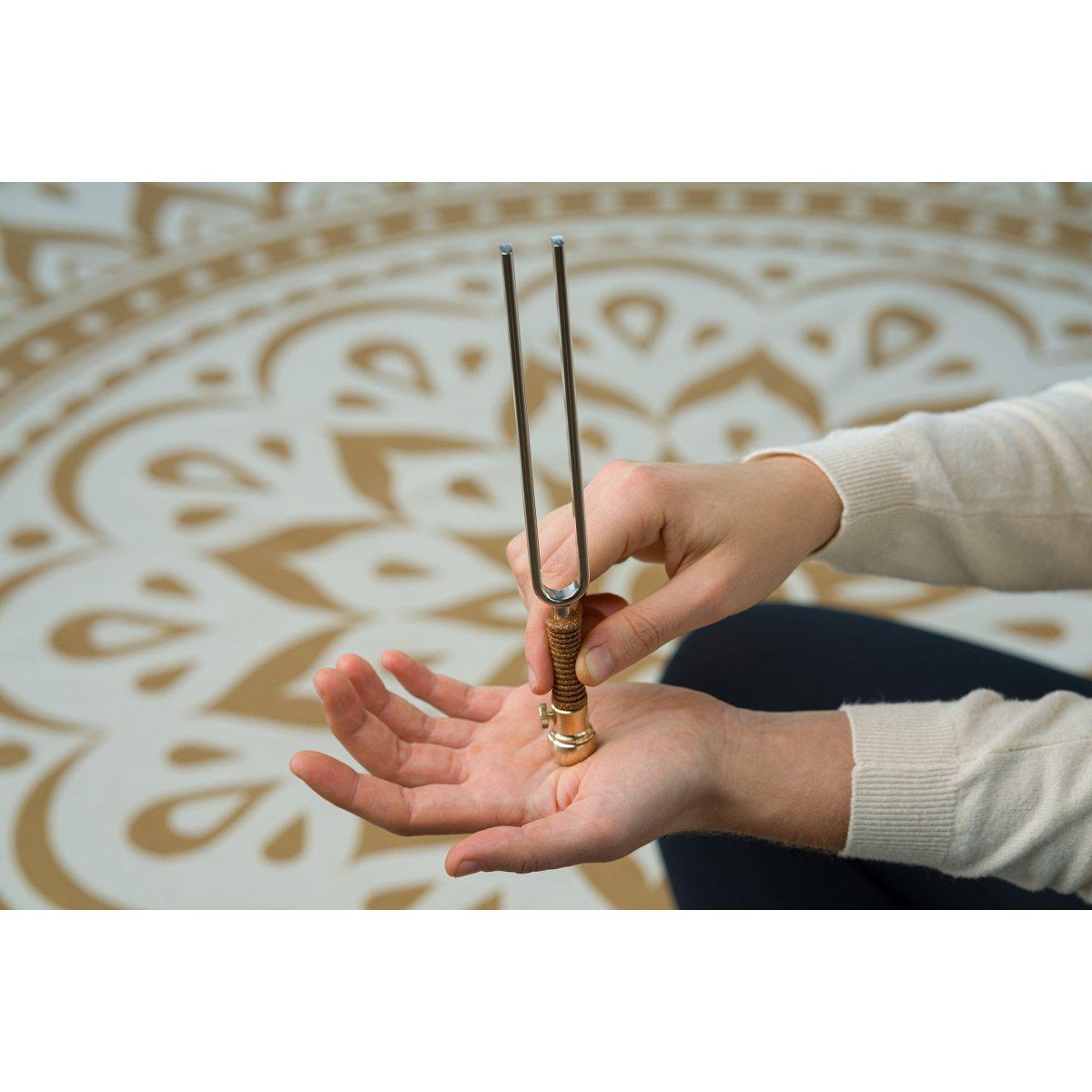 SONIC ENERGY VF-RS Piede vibrante a diapason rotondo piccolo 46 gr oro