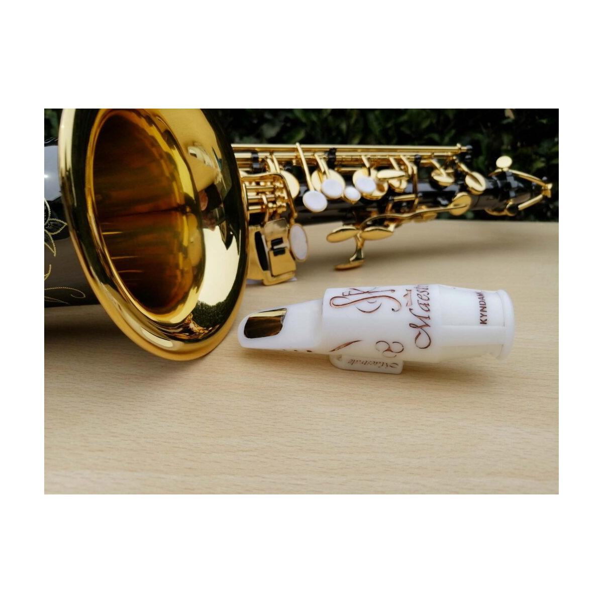 Kyndamo maestrale baritono