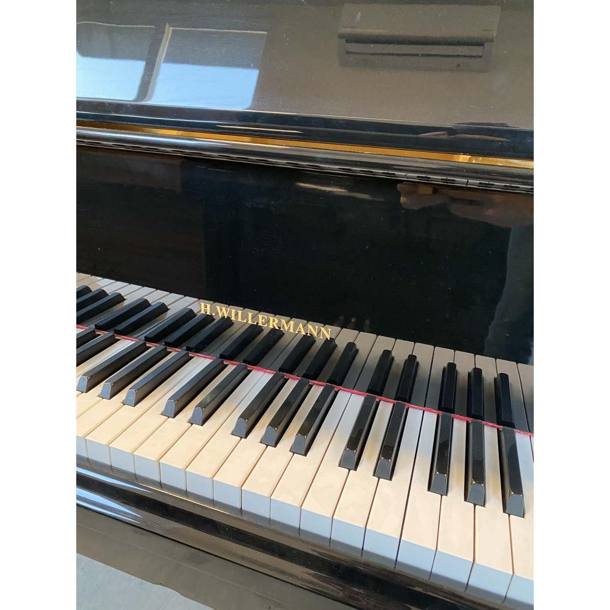 Willermann 142 nero pianoforte a coda
