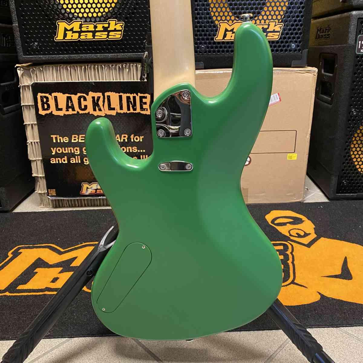 Blanco yugin basso elettrico verde foresta