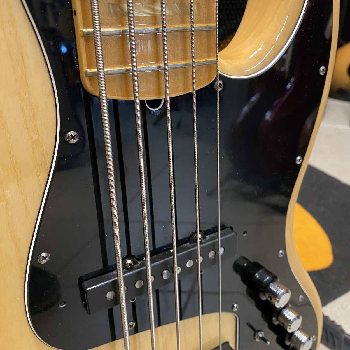 Fender signature marcus miller v basso elettrico 5 corde sn z6172287