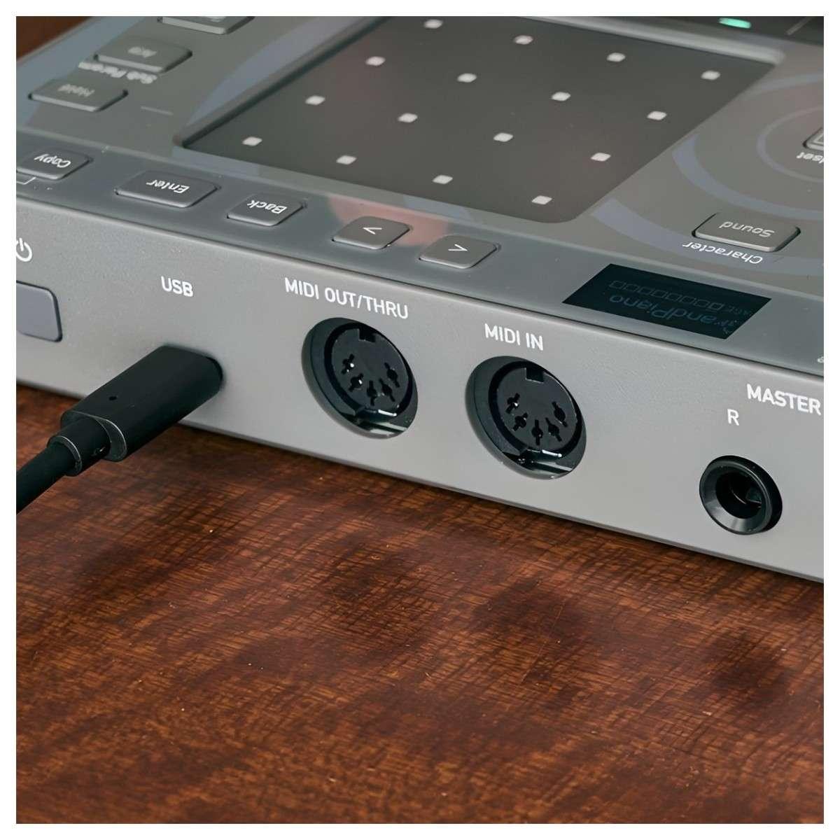 ALPHATHETA Toraiz ChordCat GROOVEBOX PORTATILE CON ACCORDI ARPEGGIATORE ED EFFETTI