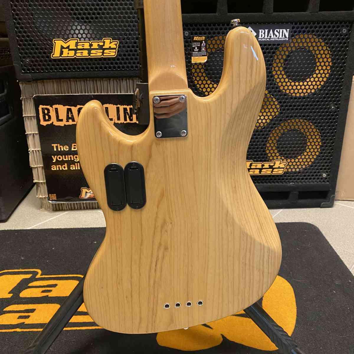 Sire marcus miller v7 vintage swamp ash - basso 4 corde