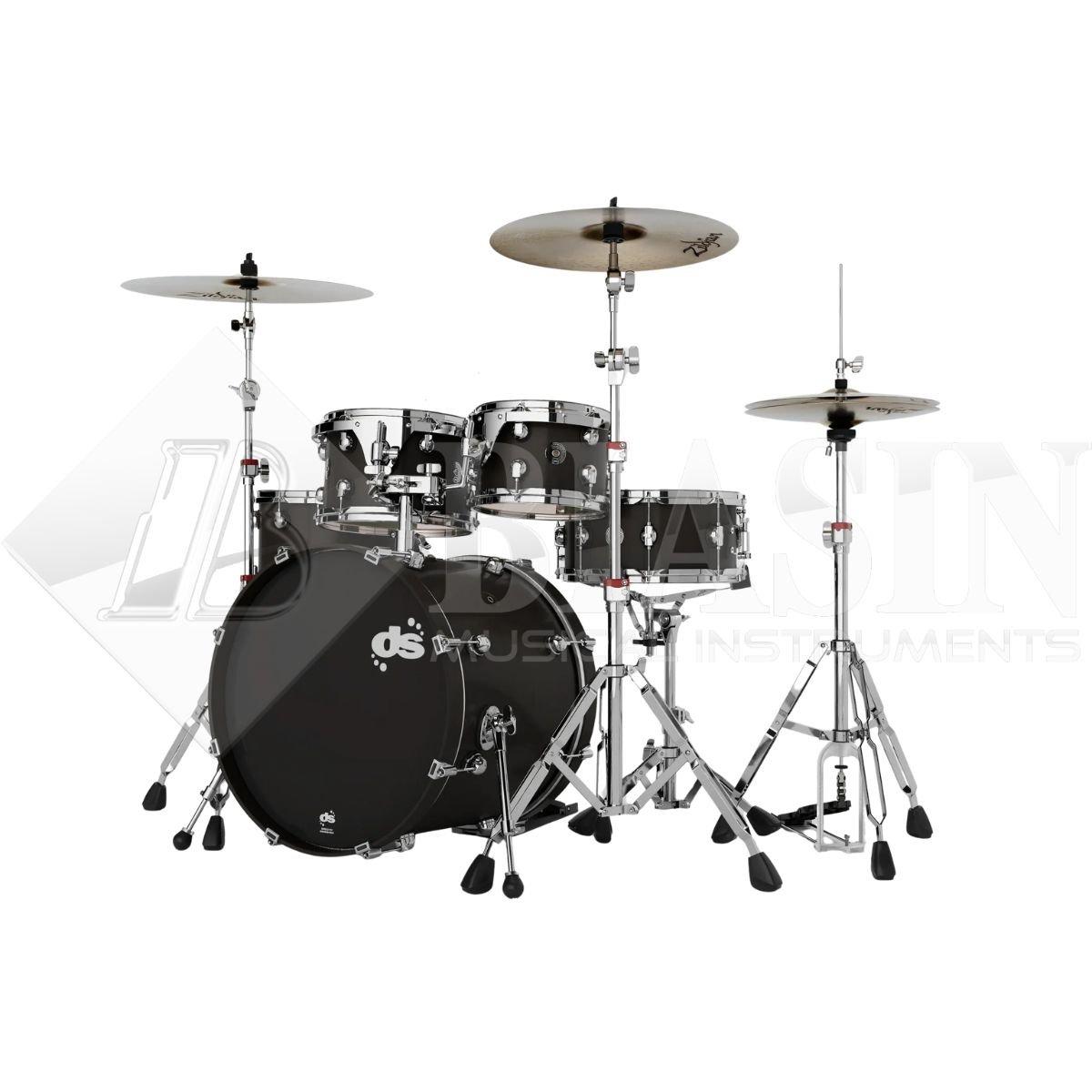DS DRUM GrooveMaster Club Kit Birch 5 pezzi Black Mist Stain Hard 20/10/12/16/14SD + Hardware 300 Series<br />