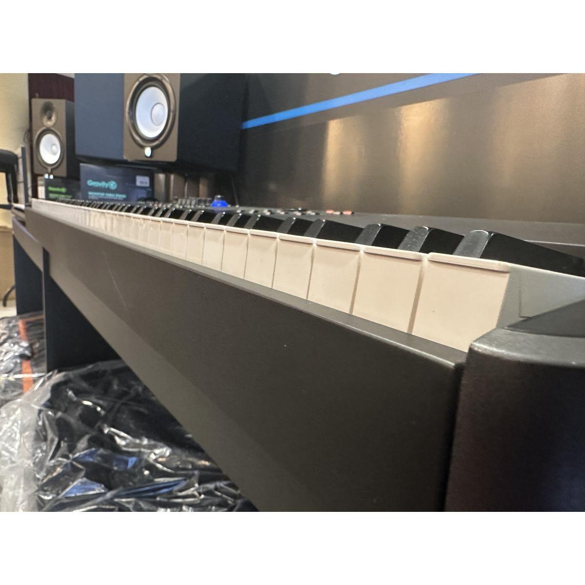 Yamaha modx8 usato garantito